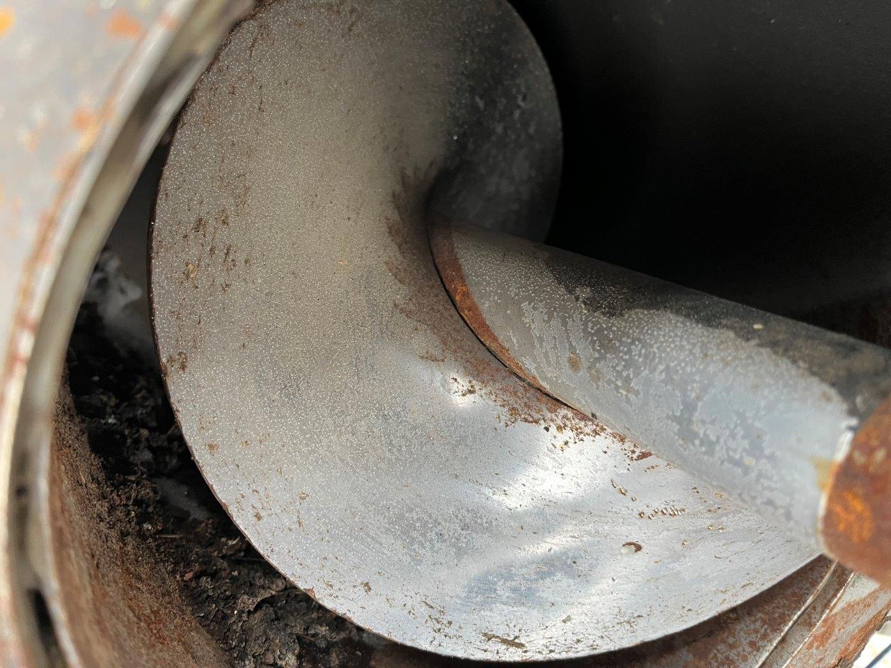 2011 AGCO Gleaner A86 w/ 4200-15' PU Combine