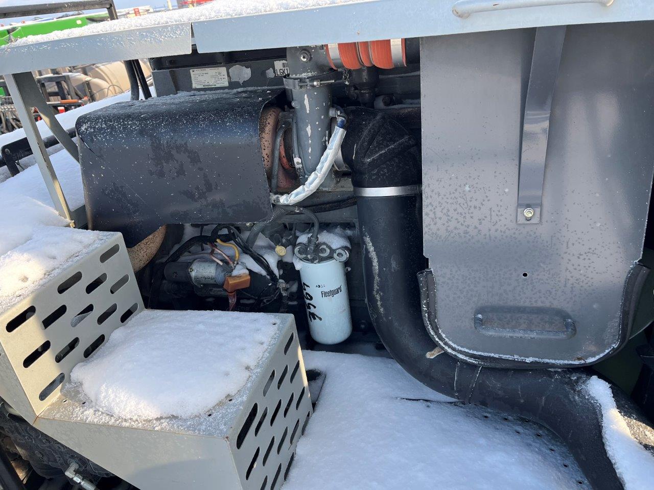 2011 AGCO Gleaner A86 w/ 4200-15' PU Combine