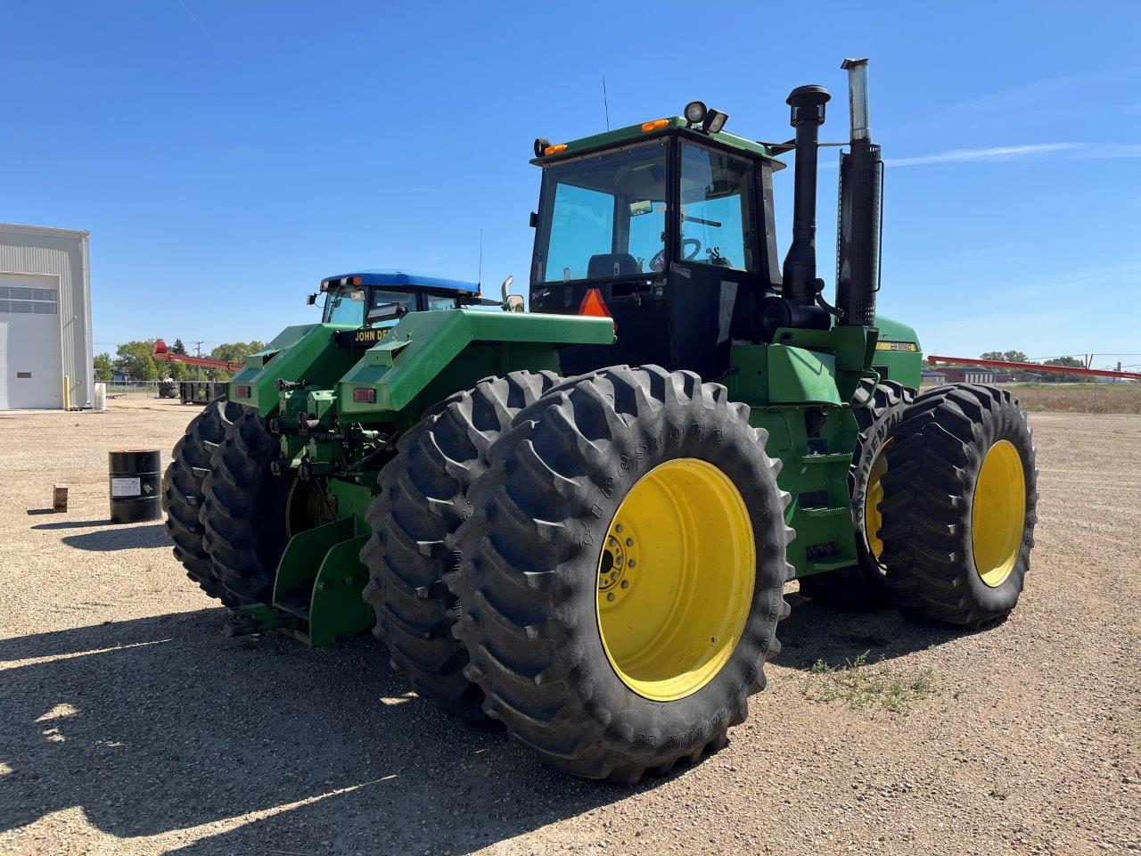 1990 John Deere 8560 Tractor