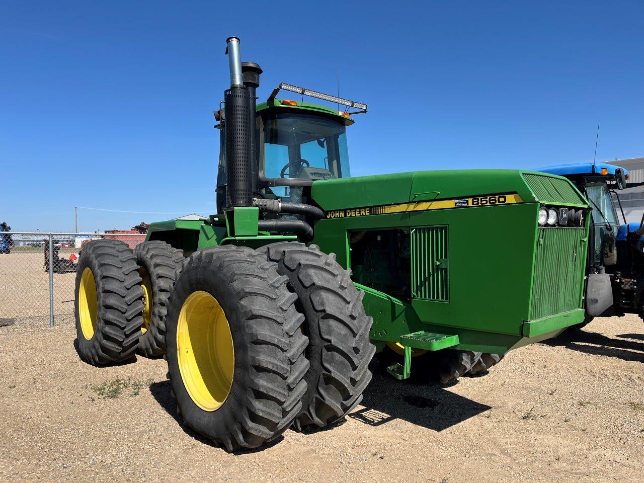 1990 John Deere 8560 Tractor