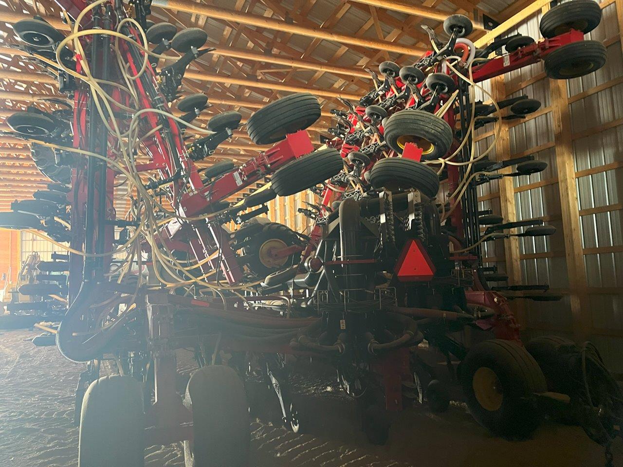 2019 Bourgault 3320QDA 76'12" w/ L7800 Air Drill