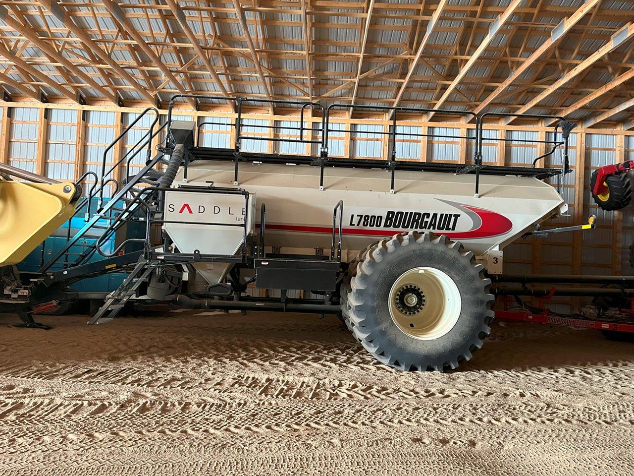 2019 Bourgault 3320QDA 76'12" w/ L7800 Air Drill