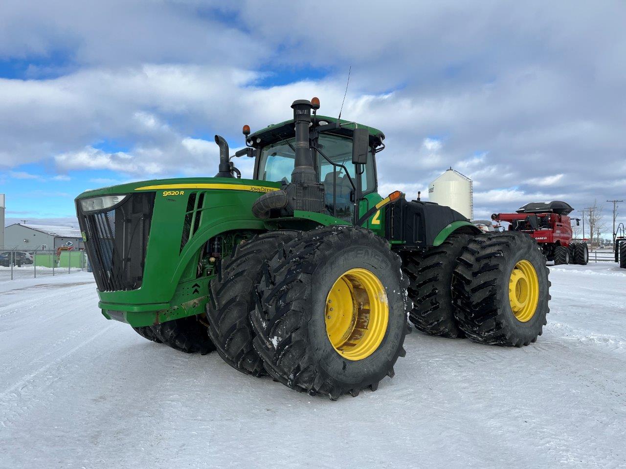 2018 John Deere 9520R Tractor