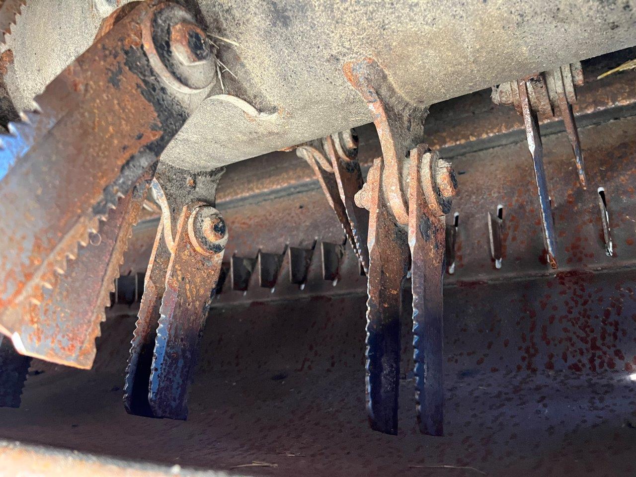 2024 New Holland CR8.90 Combine