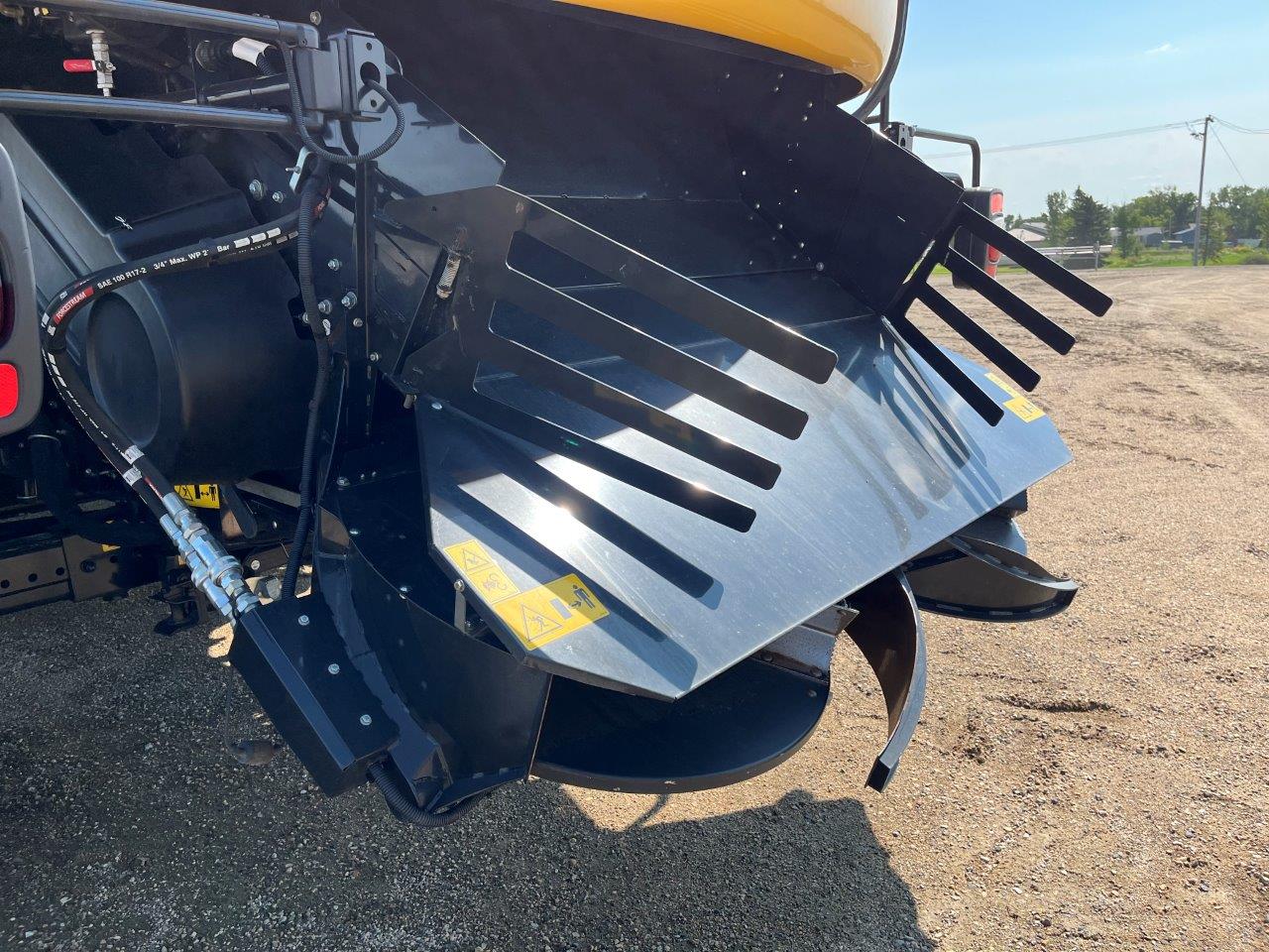 2024 New Holland CR8.90 Combine