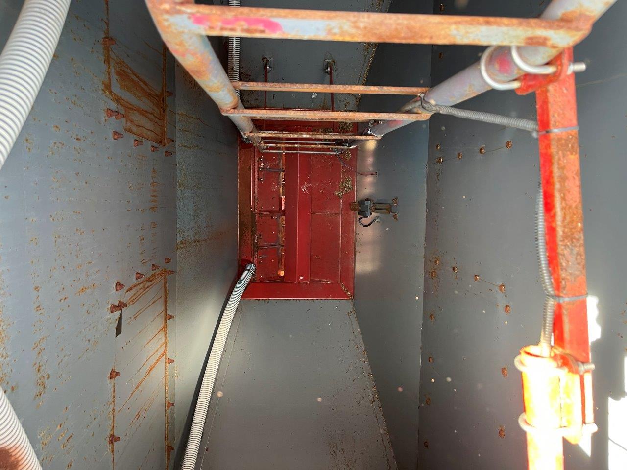 2014 Morris 9550 Air Tank/Cart