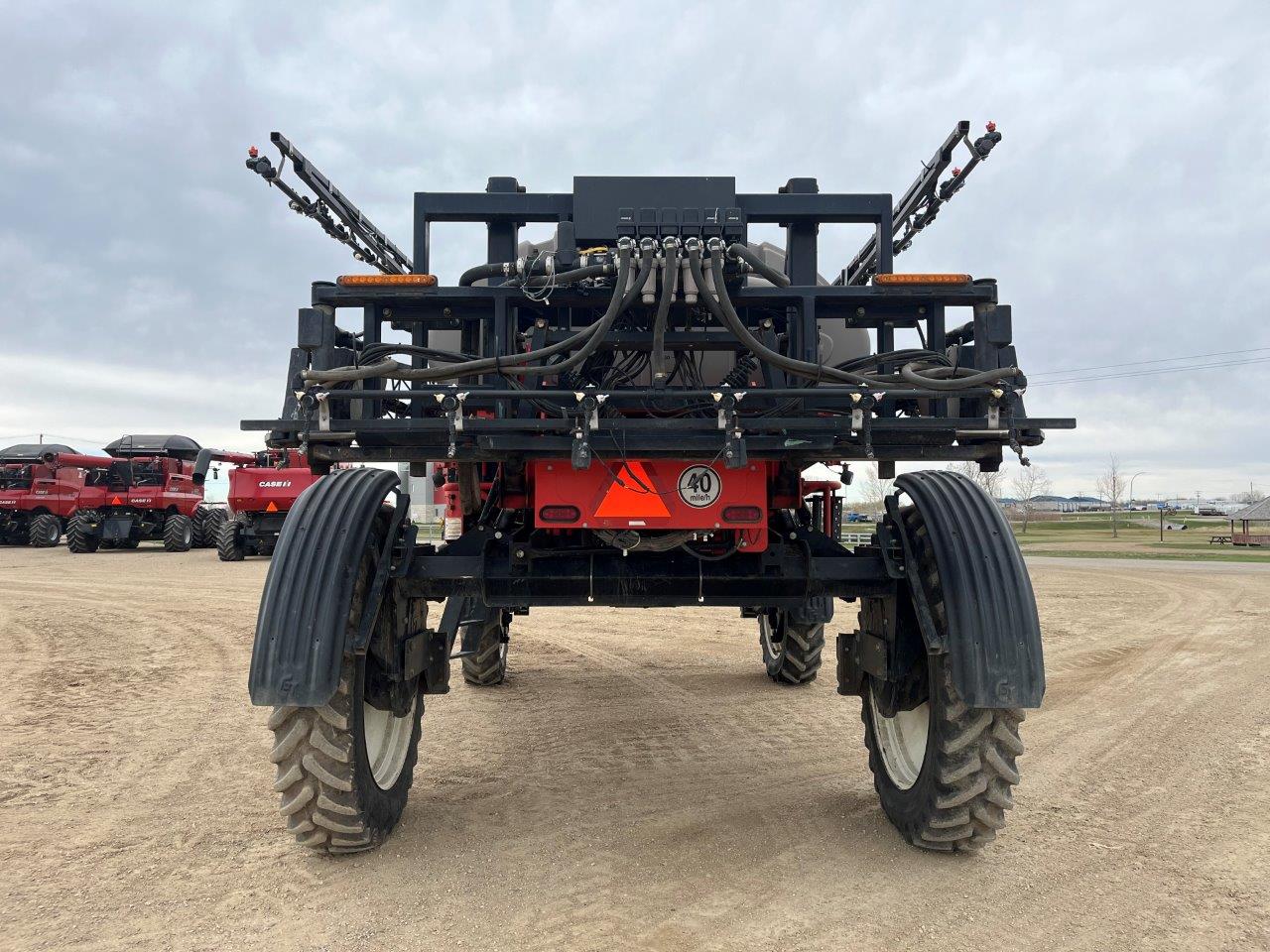2011 Apache AS1020 Sprayer/High Clearance