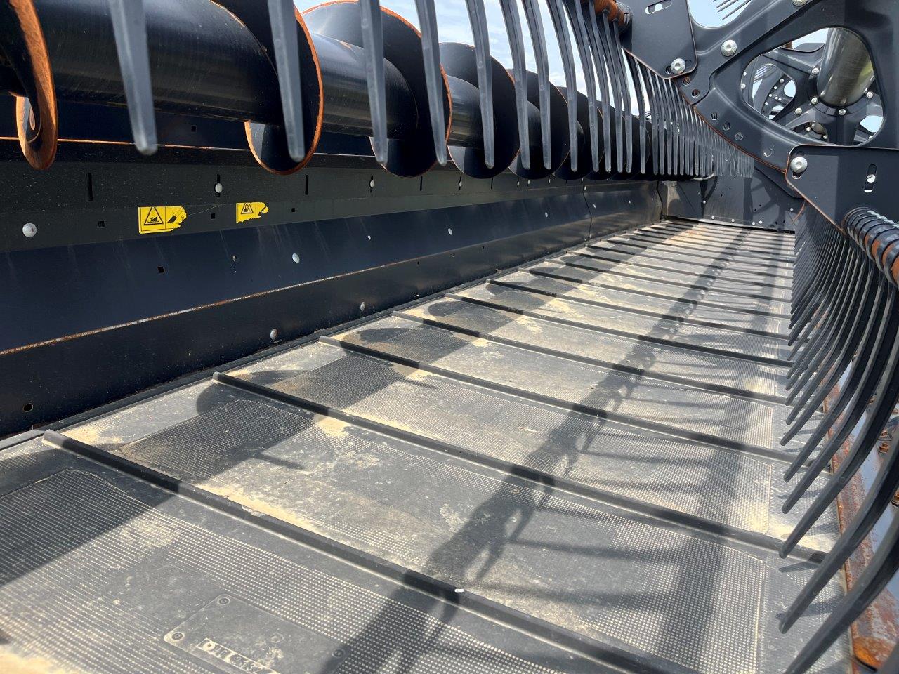 2021 MacDon FD145 DK CNH-21 Header Draper Flex