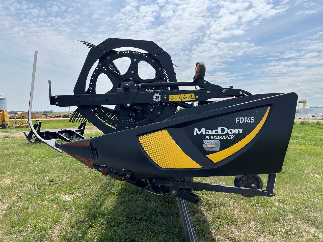 2021 MacDon FD145 DK CNH-21 Header Draper Flex