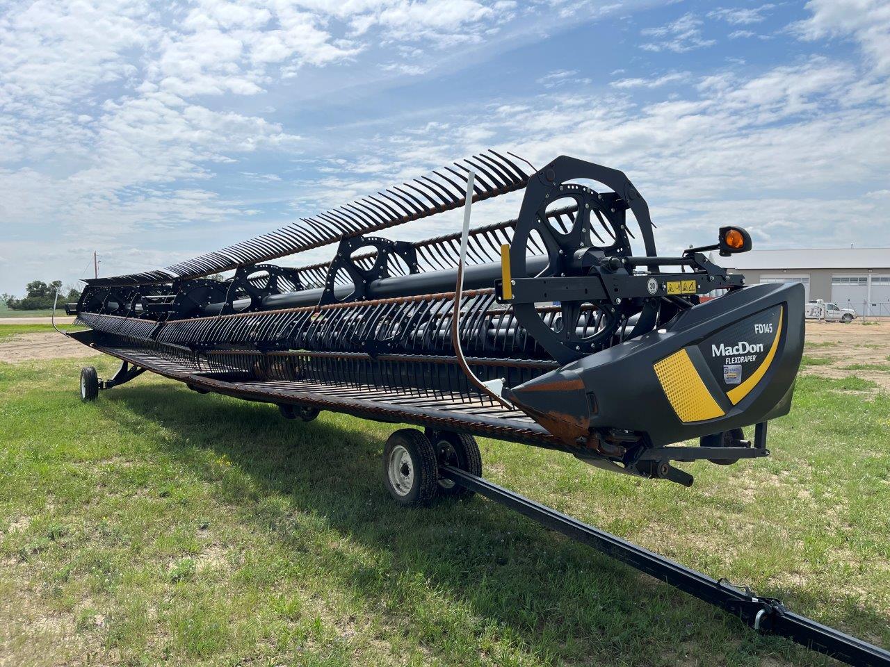 2021 MacDon FD145 DK CNH-21 Header Draper Flex