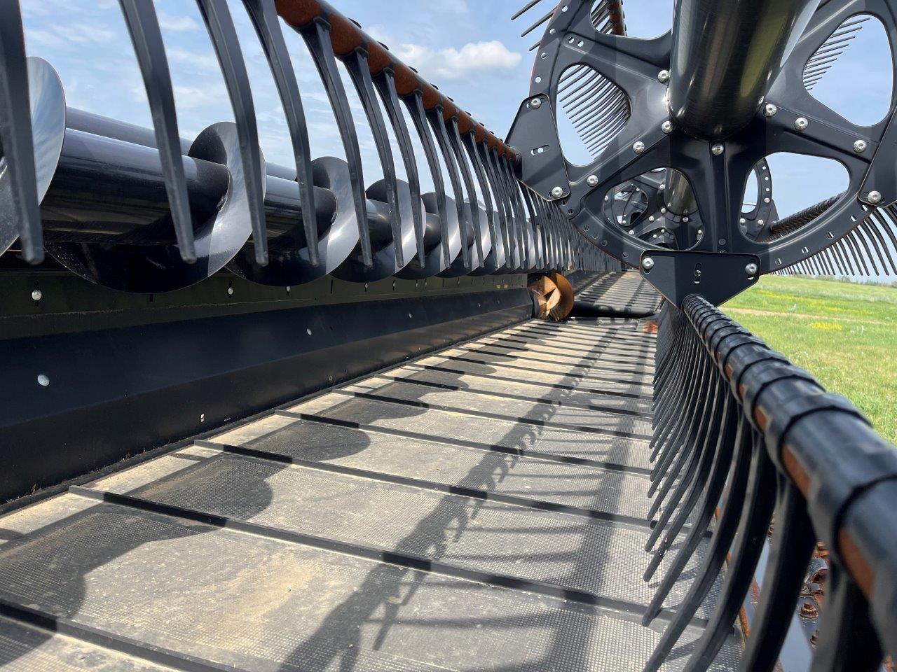 2021 MacDon FD145 DK CNH-21 Header Draper Flex