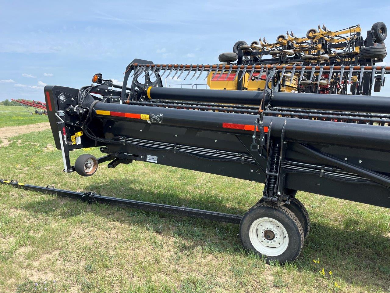 2021 MacDon FD145 DK CNH-21 Header Draper Flex