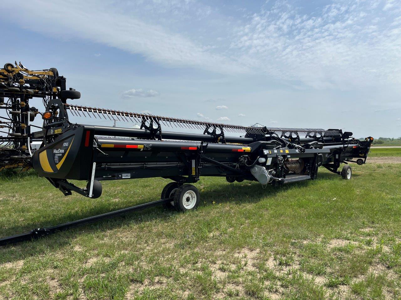 2021 MacDon FD145 DK CNH-21 Header Draper Flex