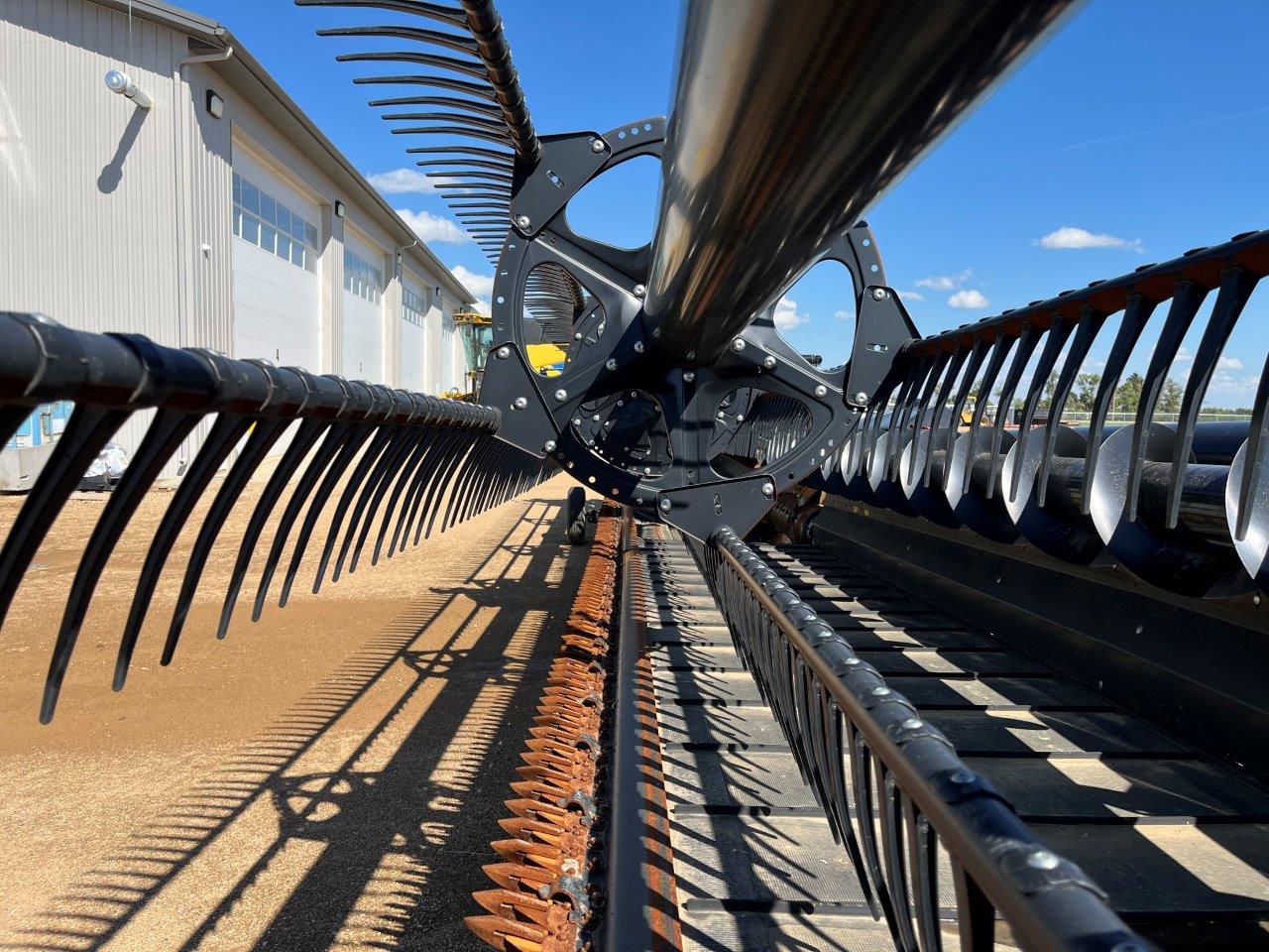 2021 MacDon FD145 DK CNH-21 Header Draper Flex