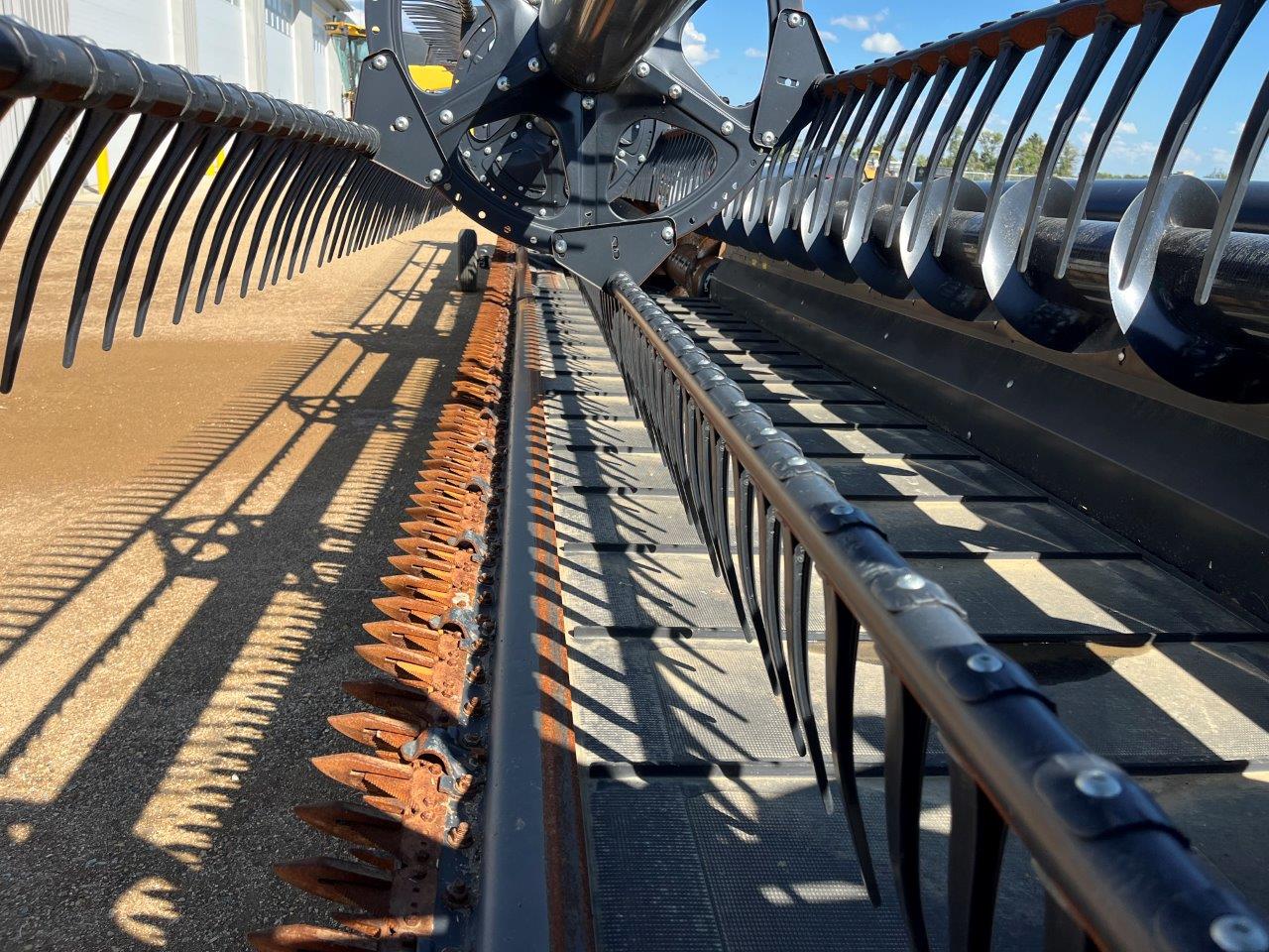 2021 MacDon FD145 DK CNH-21 Header Draper Flex