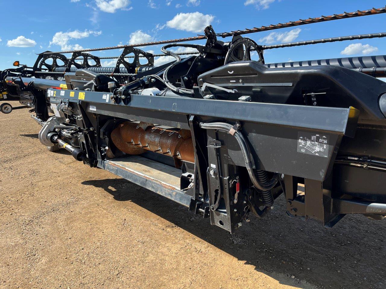 2021 MacDon FD145 DK CNH-21 Header Draper Flex