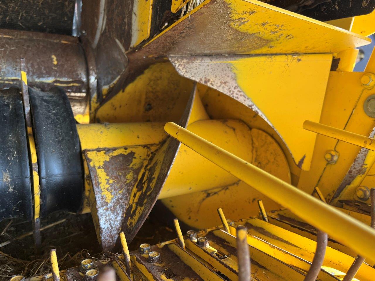 2022 New Holland RB560 Bale Slice Plus Baler/Round