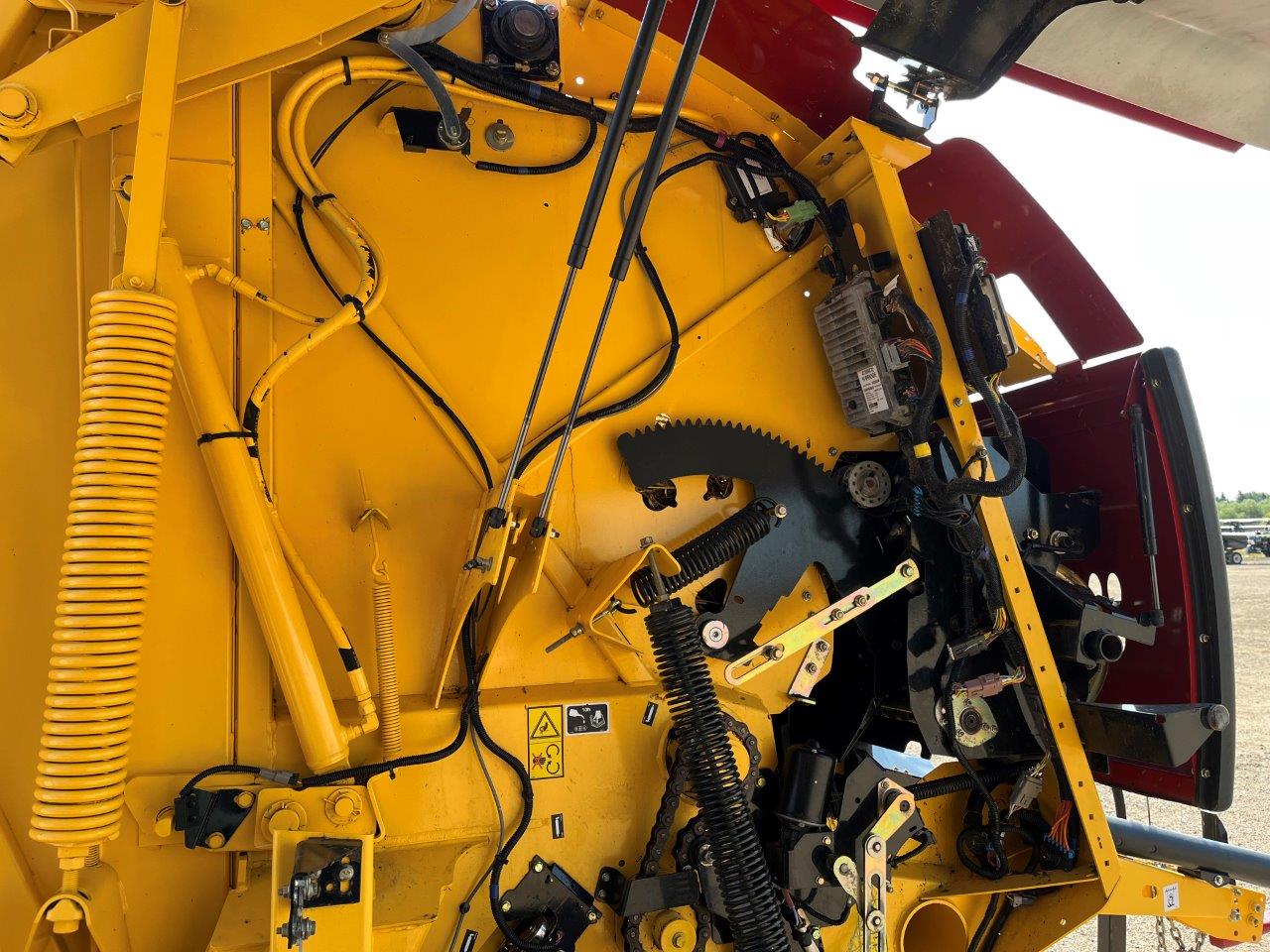 2022 New Holland RB560 Bale Slice Plus Baler/Round