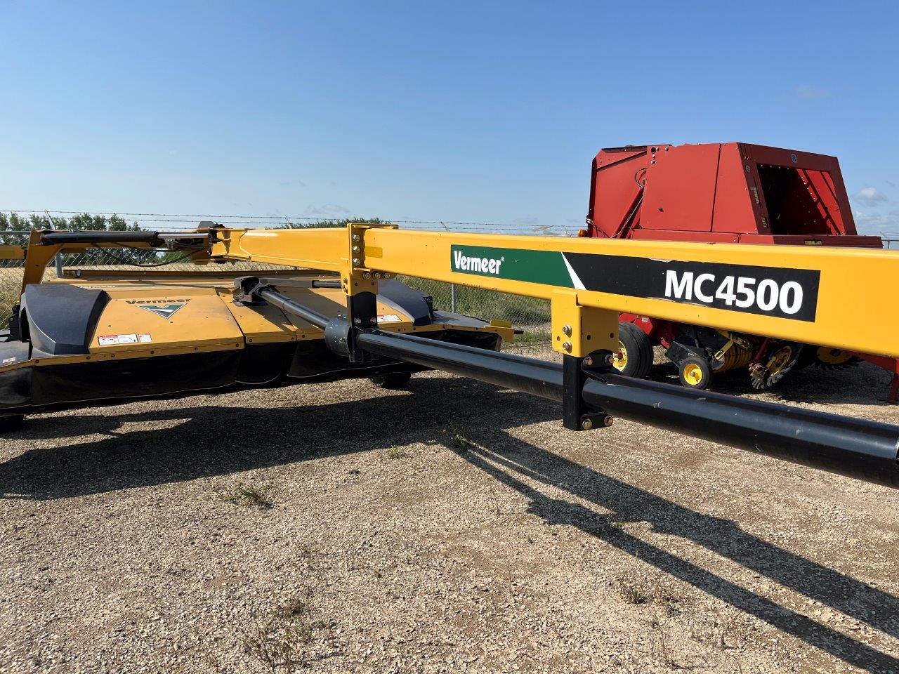 2017 Vermeer MC4500 - 15' Mower Conditioner/Disc