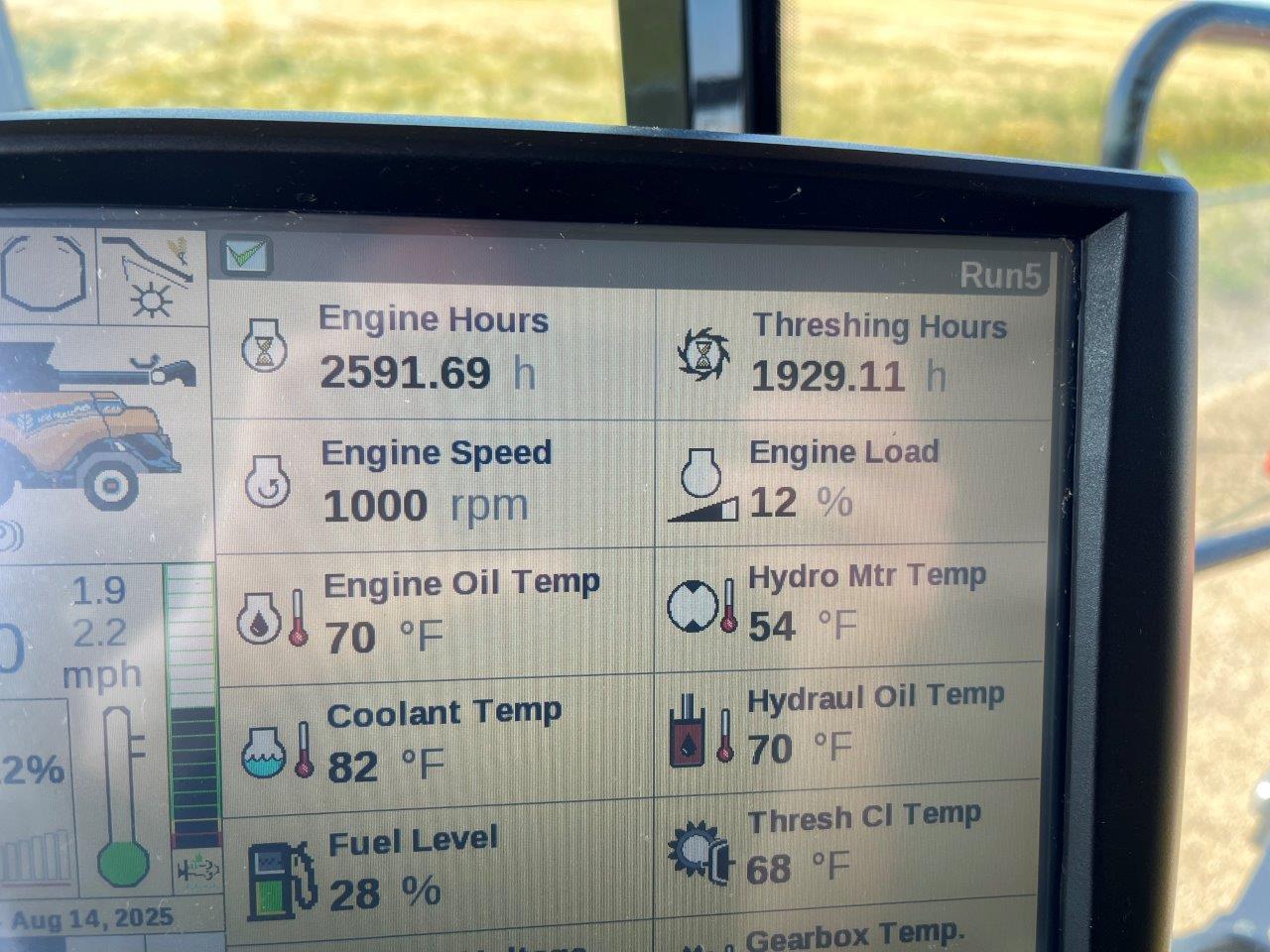 2015 New Holland CR9.90 Combine