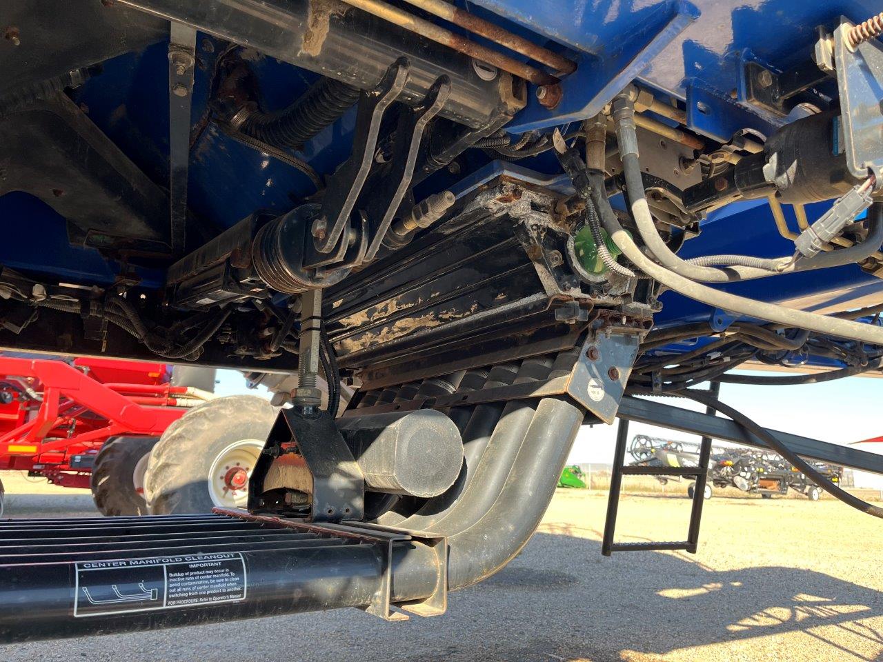 2015 New Holland P1060 Air Tank/Cart