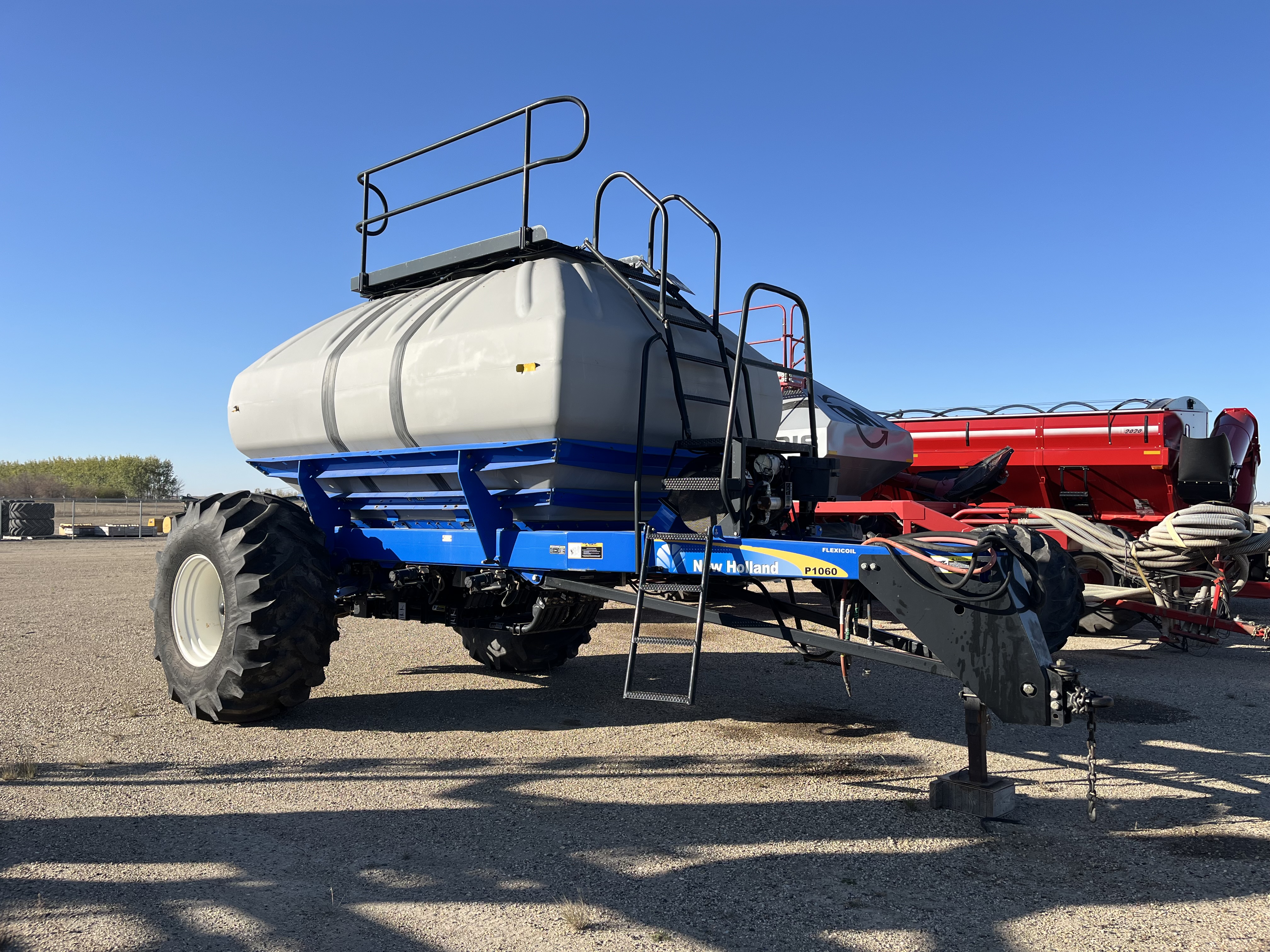 2015 New Holland P1060 Air Tank/Cart