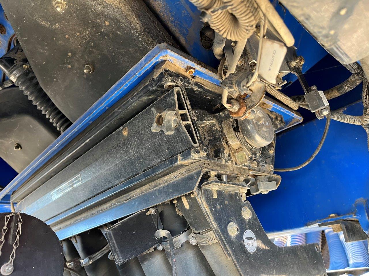 2015 New Holland P1060 Air Tank/Cart