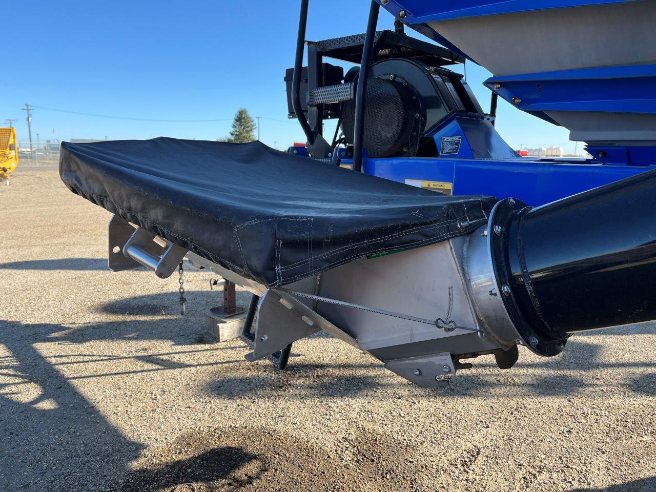 2015 New Holland P1060 Air Tank/Cart