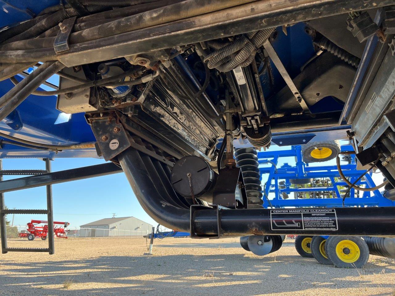 2015 New Holland P1060 Air Tank/Cart