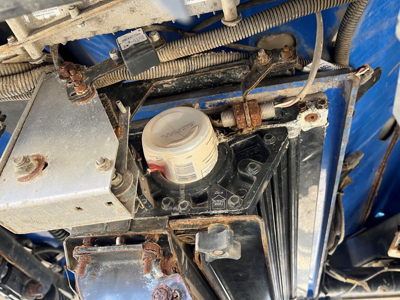 2015 New Holland P1060 Air Tank/Cart