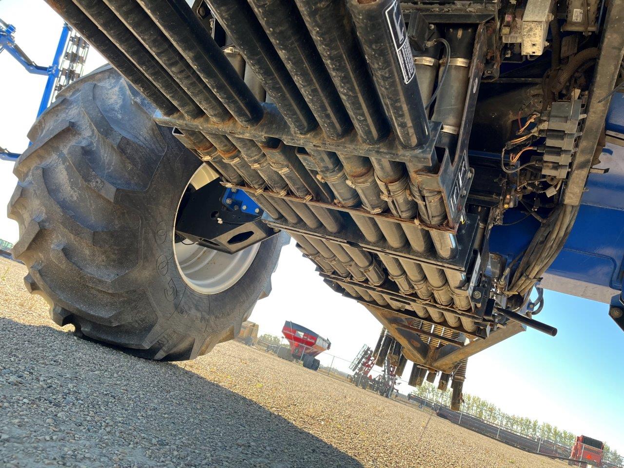 2015 New Holland P1060 Air Tank/Cart