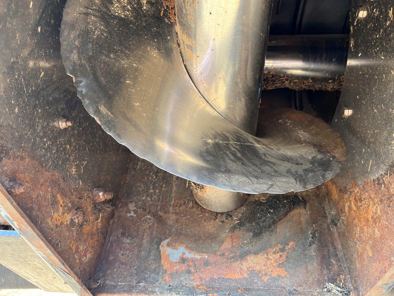 2014 Elmers HM1150 Grain Cart