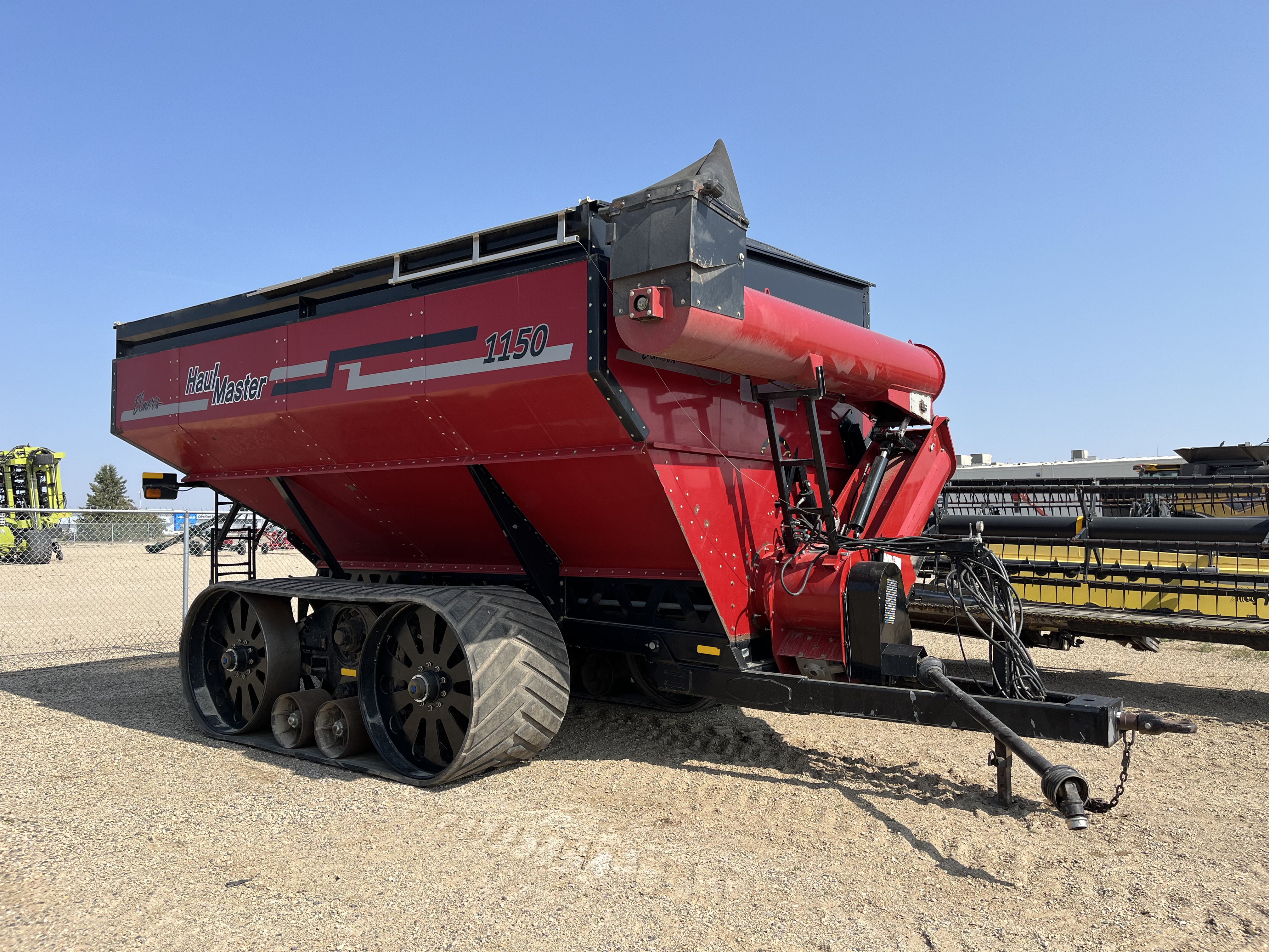2014 Elmers HM1150 Grain Cart