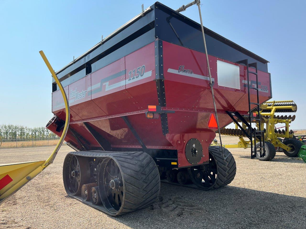 2014 Elmers HM1150 Grain Cart