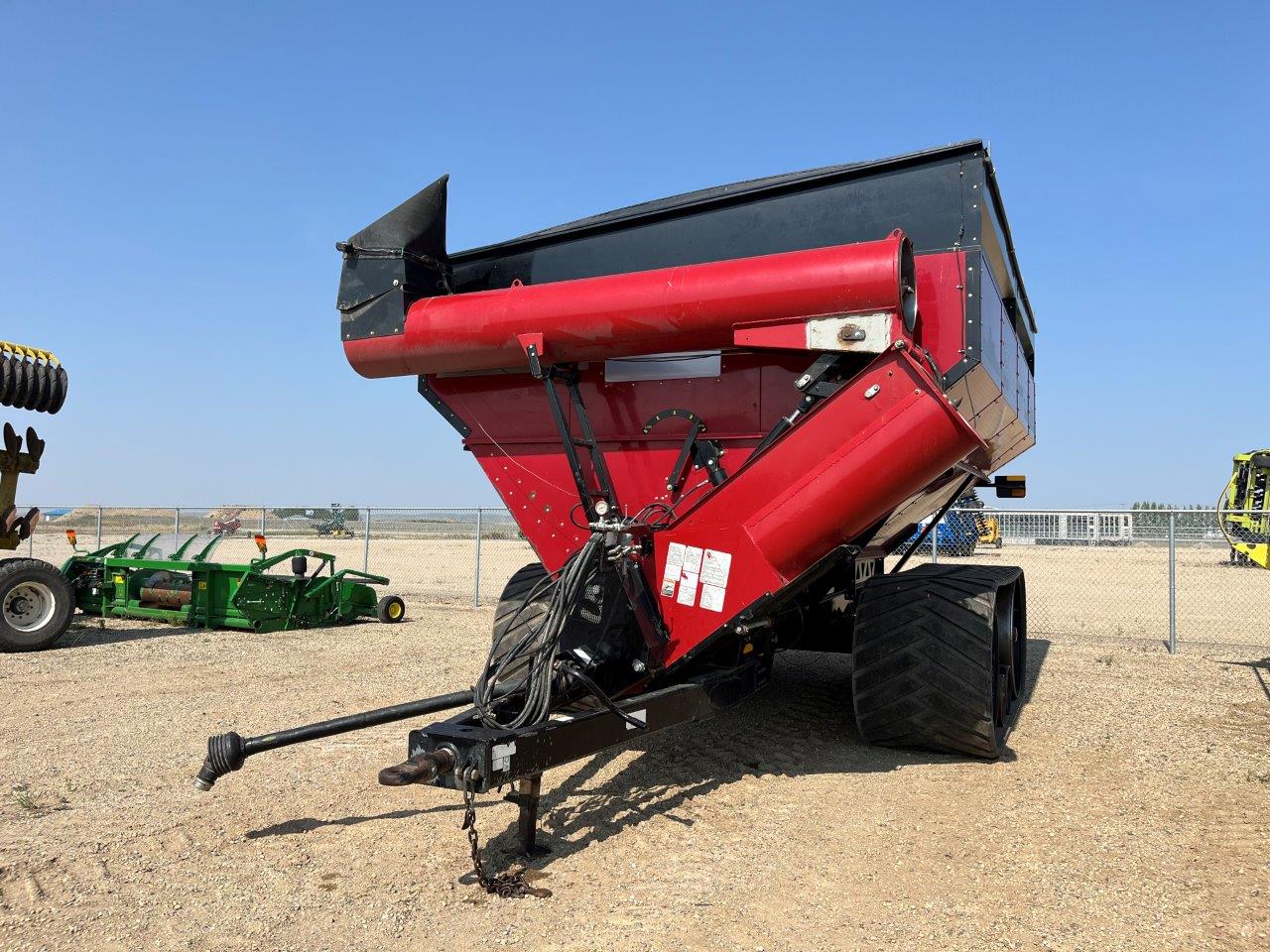 2014 Elmers HM1150 Grain Cart