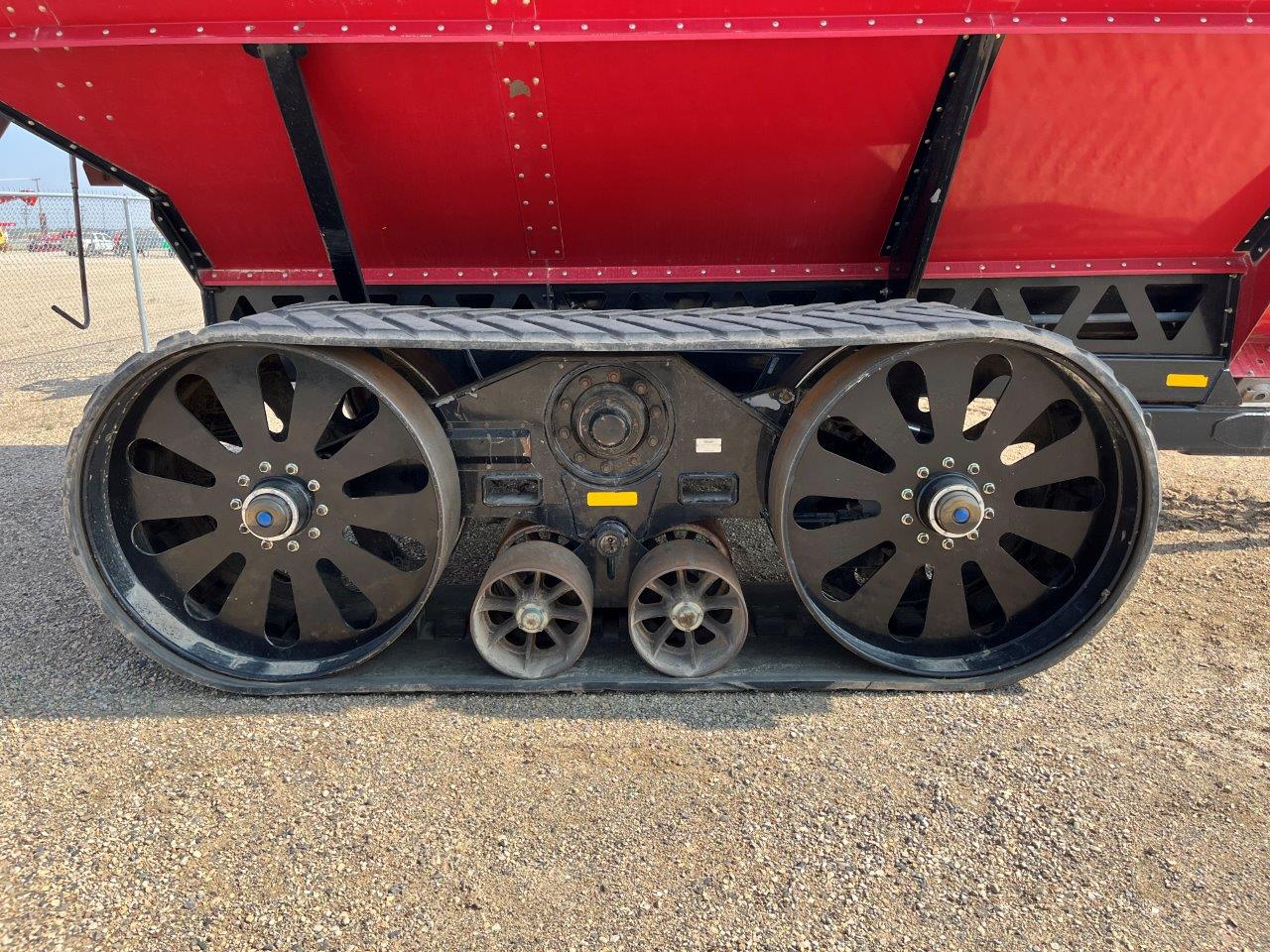 2014 Elmers HM1150 Grain Cart