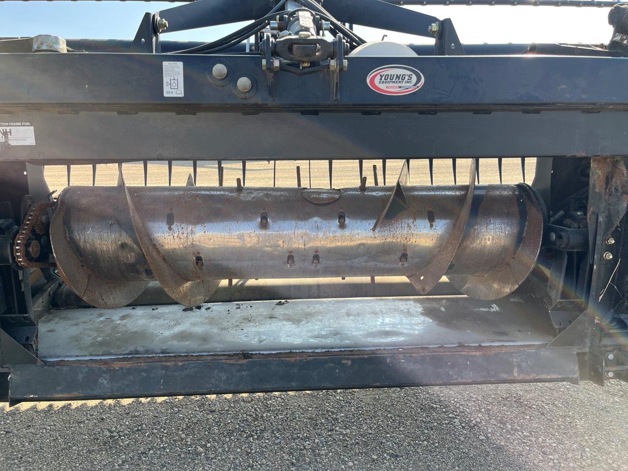 2016 MacDon FD75-40 DK CNH-6 Header Draper Flex