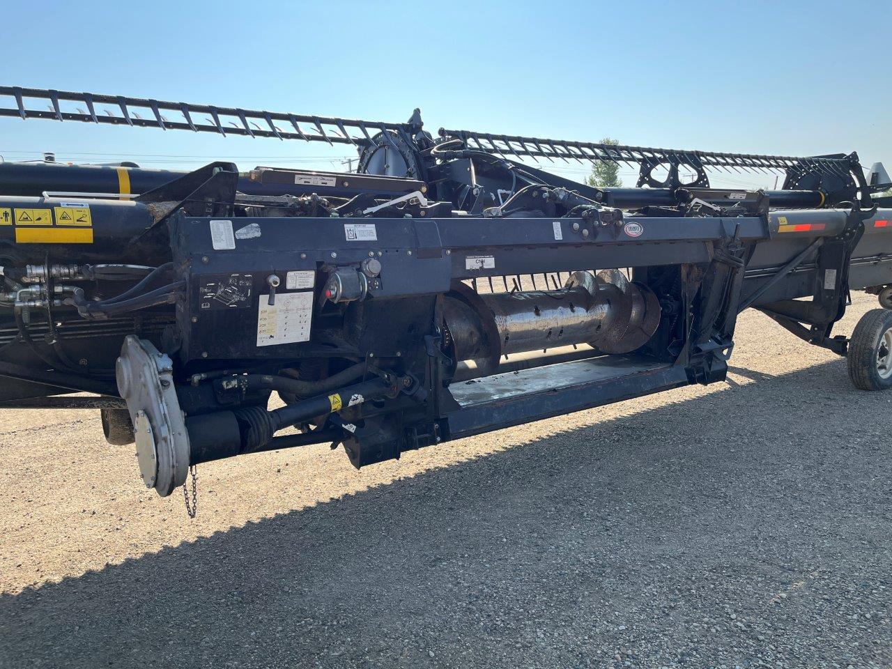 2016 MacDon FD75-40 DK CNH-6 Header Draper Flex