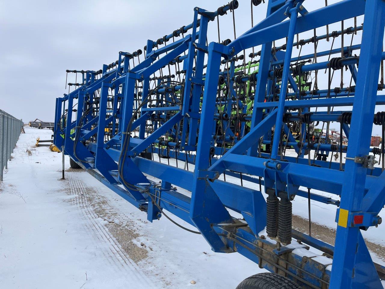 2013 Brandt Contour Commander 8200 - 82' Harrow Heavy