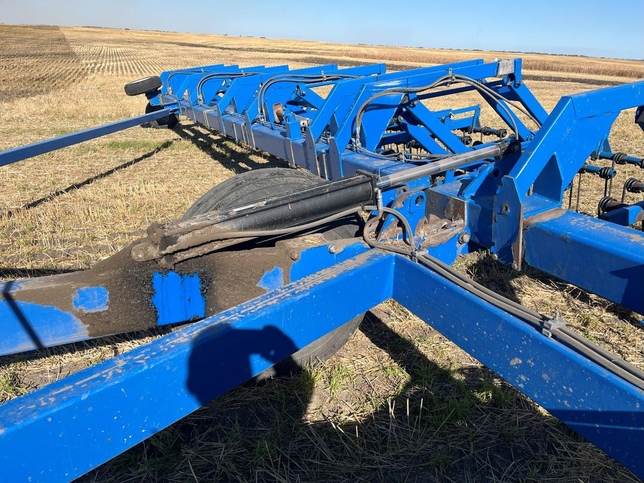 2013 Brandt Contour Commander 8200 - 82' Harrow Heavy