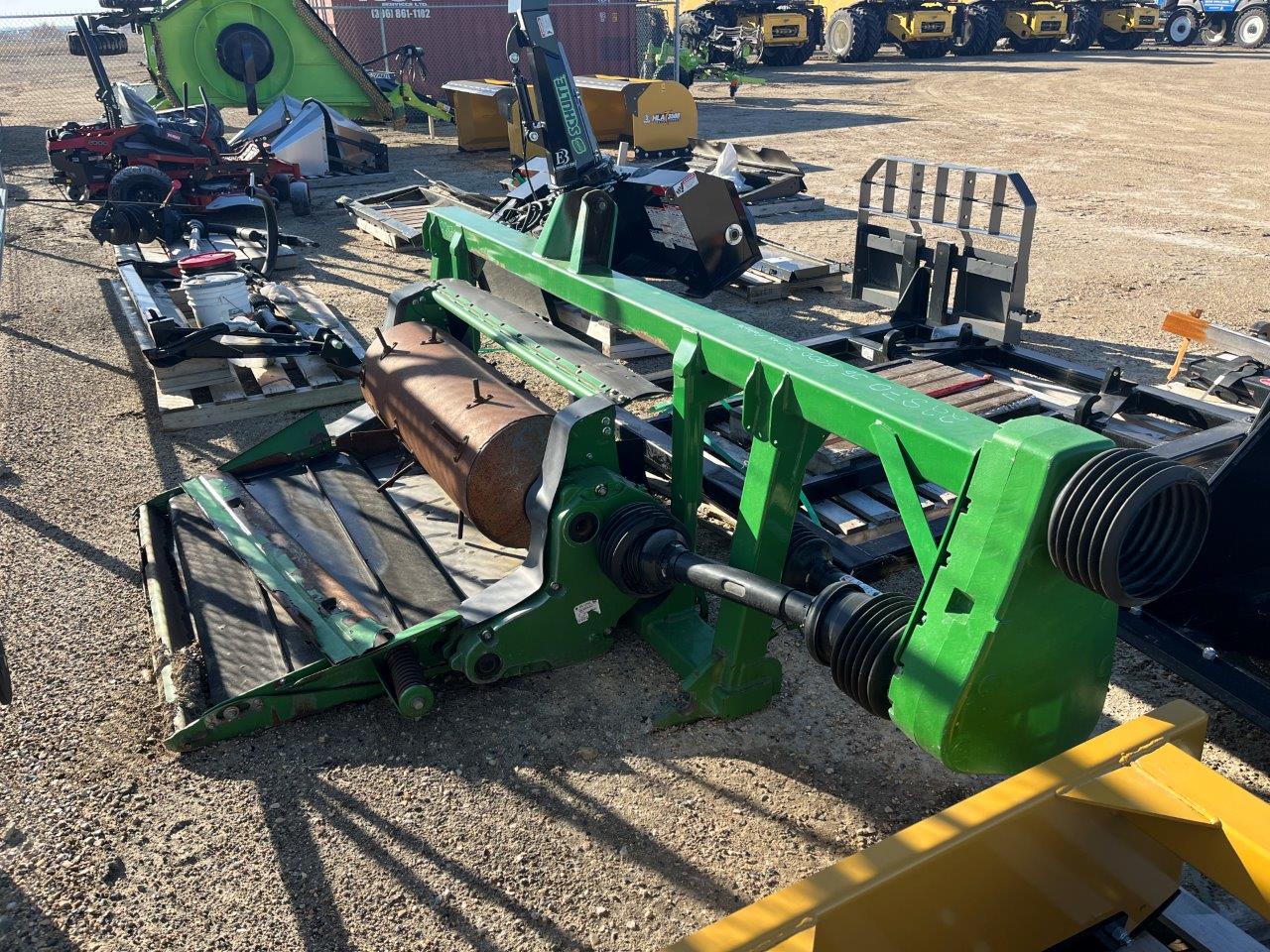 John Deere 600D Combine Header Adapter Header Attachment