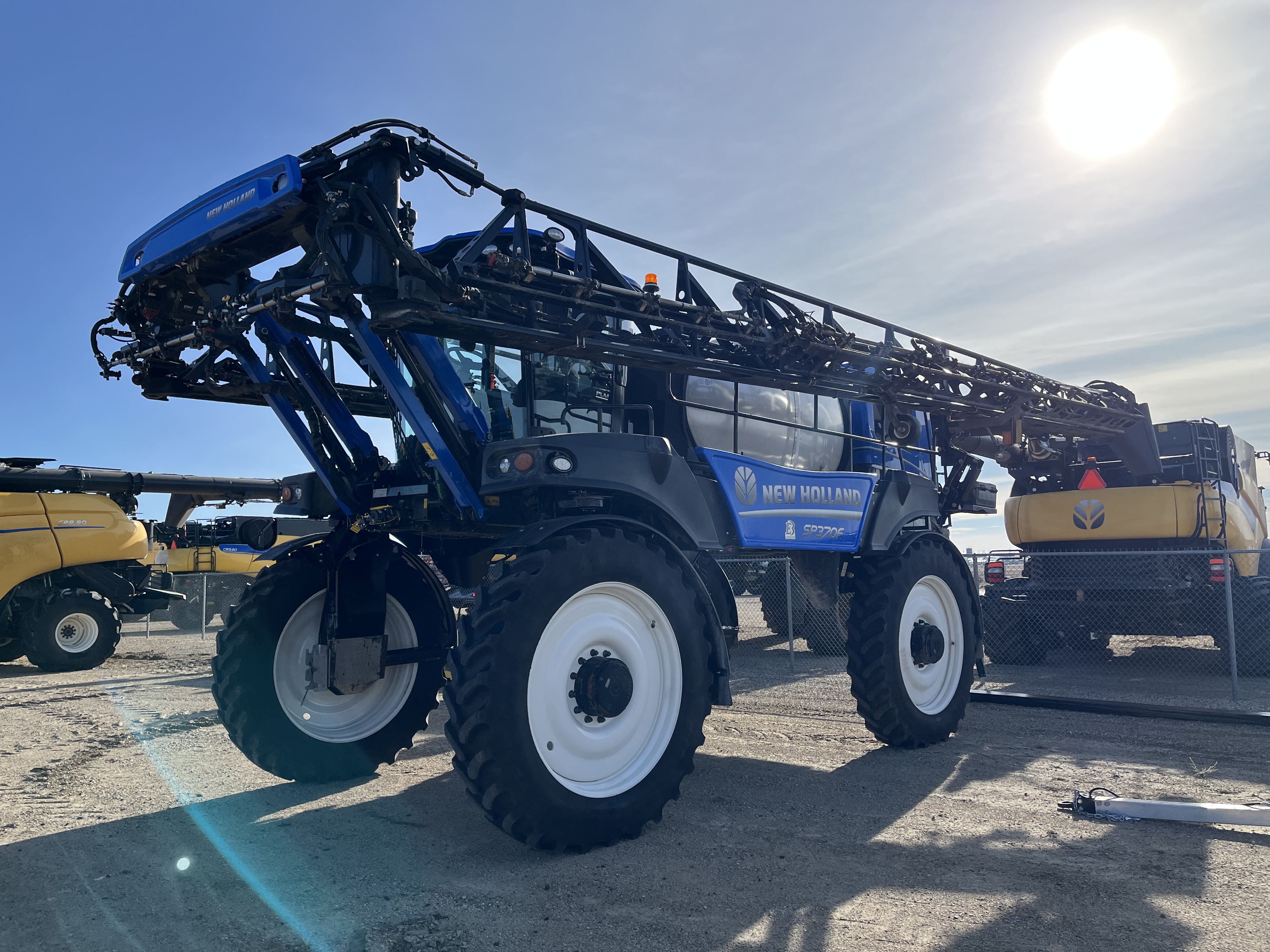 2024 New Holland SP.370F Sprayer/High Clearance