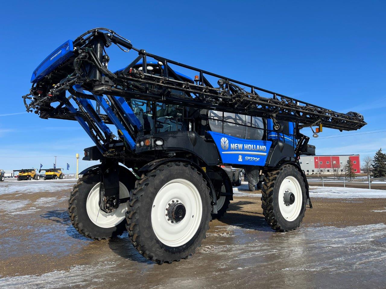 2024 New Holland SP.370F Sprayer/High Clearance