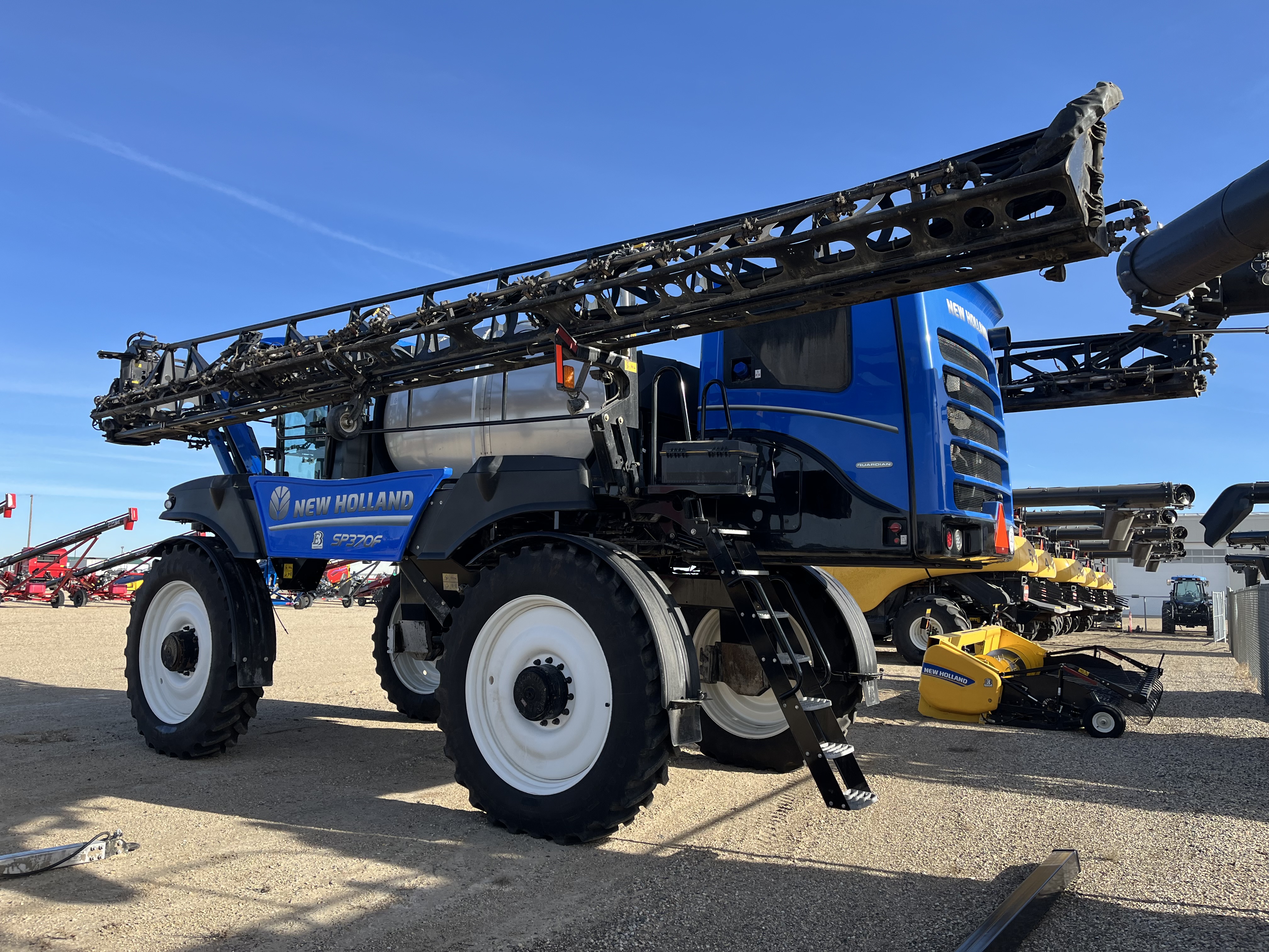 2024 New Holland SP.370F Sprayer/High Clearance