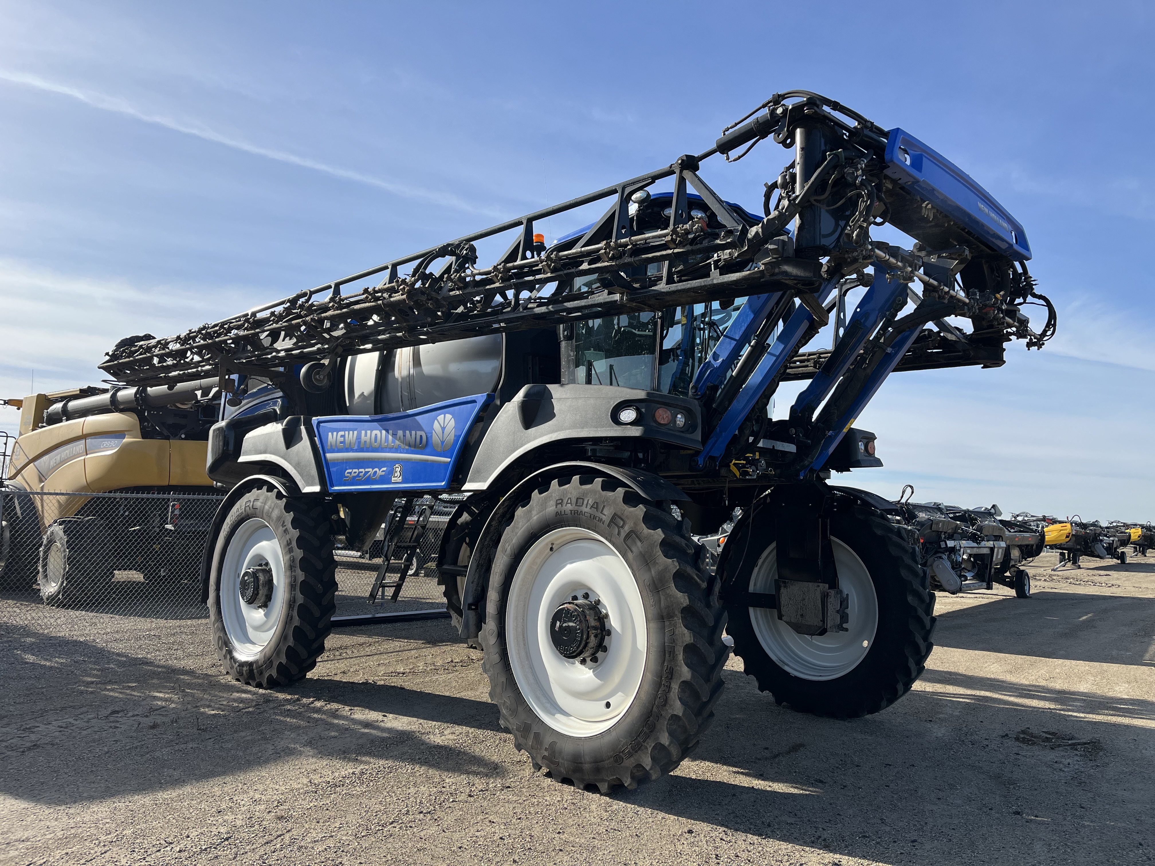 2024 New Holland SP.370F Sprayer/High Clearance