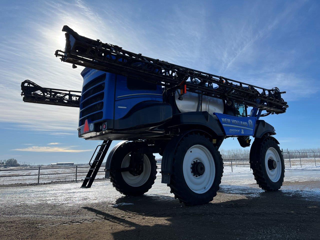 2024 New Holland SP.370F Sprayer/High Clearance