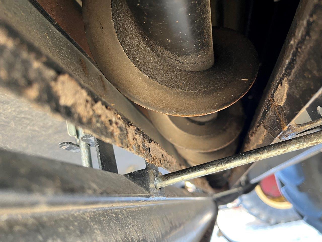 2025 New Holland CR8.90 Combine