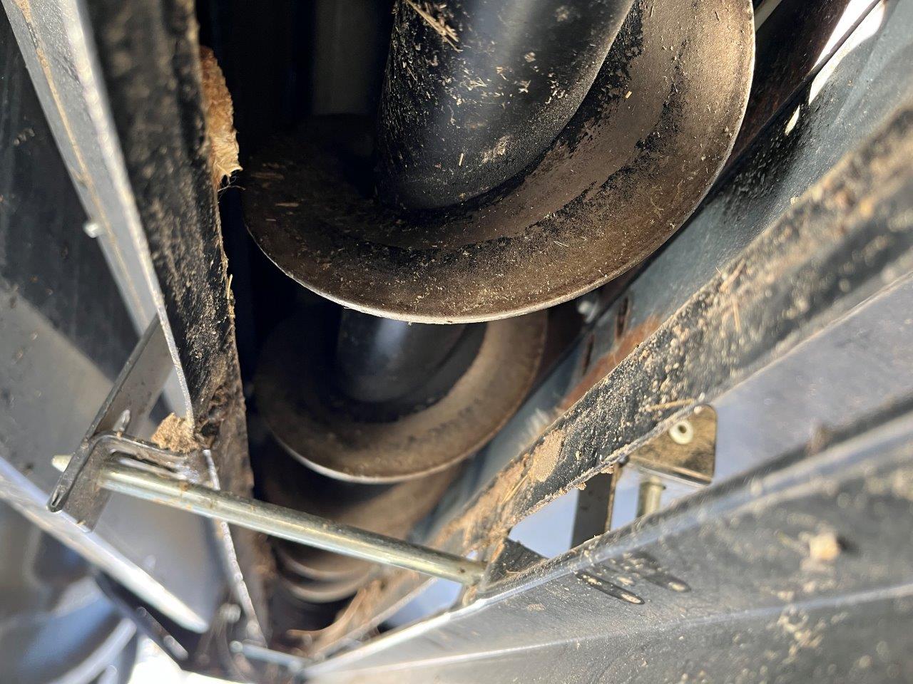 2025 New Holland CR8.90 Combine