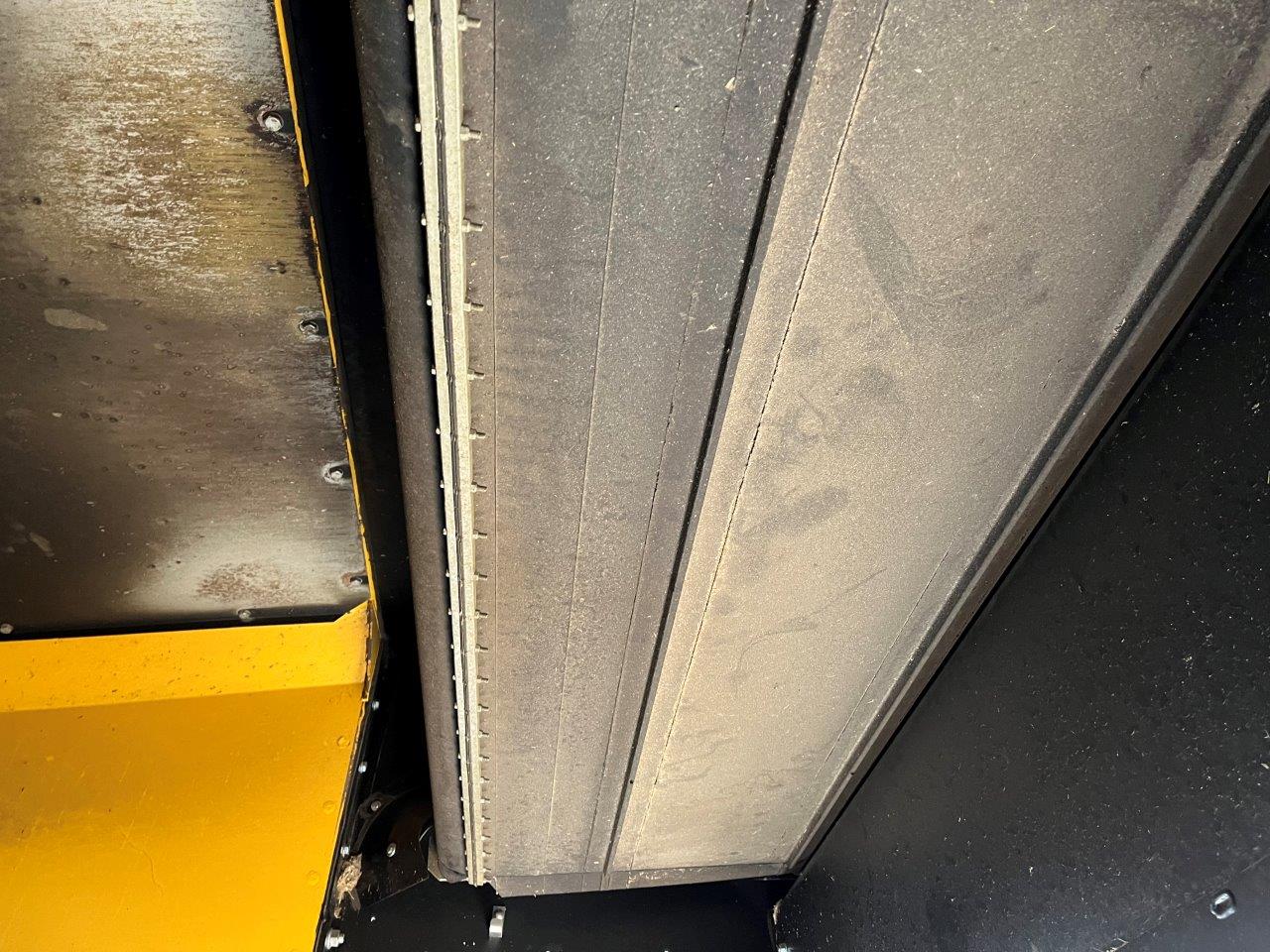 2025 New Holland CR8.90 Combine