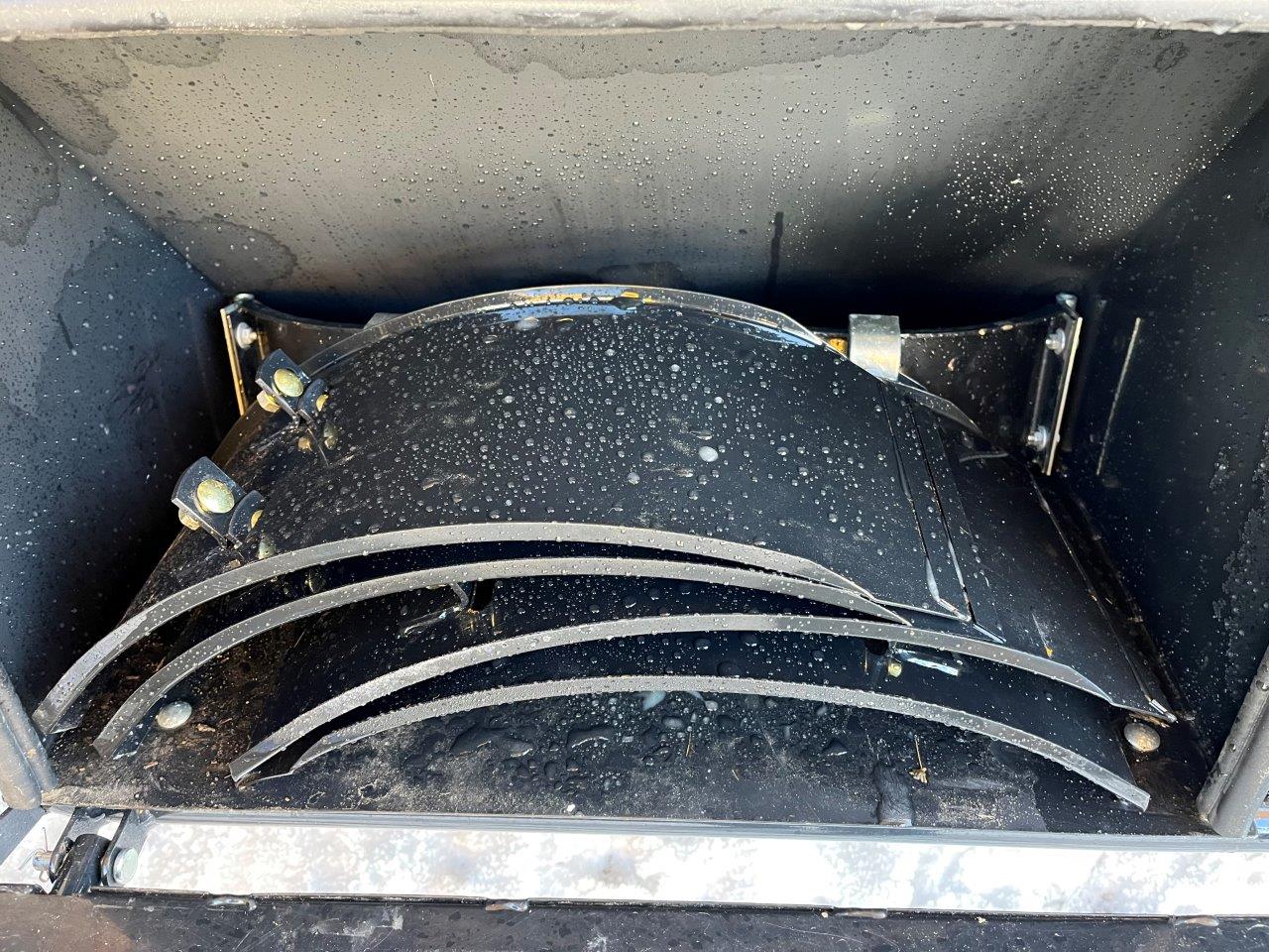 2025 New Holland CR8.90 Combine